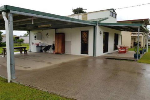 Froggy Hollow Holiday Cottage - Accommodation Broadbeach 4