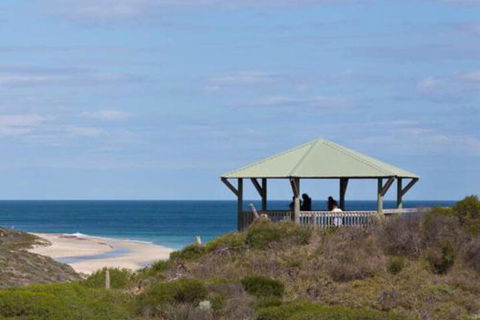Moore River Beach Shack - Accommodation Broadbeach 4