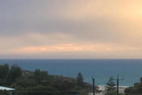 Moore River Beach Shack - Accommodation Broadbeach 5