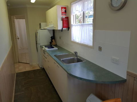 Jacaranda Holiday Park - Accommodation Broadbeach 2