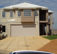 Acaciabnb - Accommodation Broadbeach