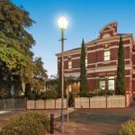 QPO QUEENSCLIFF - Accommodation Broadbeach 0