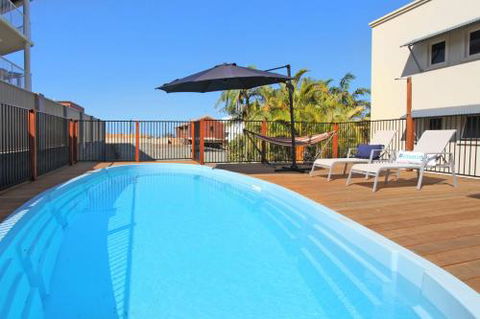BEACH SHOPS & FABULOUS VACATION HOME! - Accommodation Broadbeach 6