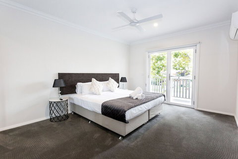 Wagga Apartments 5 - Accommodation Broadbeach 4