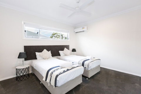 Wagga Apartments 5 - Accommodation Broadbeach 6