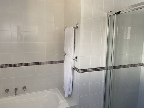 Seaview Apartment - Accommodation Broadbeach 1