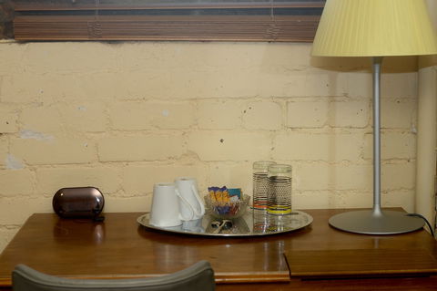 Edinburgh Gallery Bed & Breakfast - Accommodation Broadbeach 6
