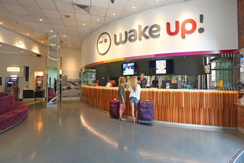 Wake Up! Sydney - Accommodation Broadbeach 3