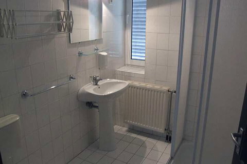 Blackboy Tree Motel - Accommodation Broadbeach 2