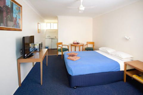 Sundale Motel - Accommodation Broadbeach 3
