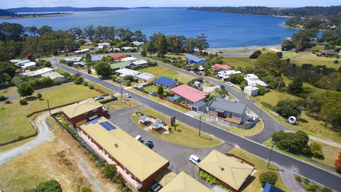 Sweetwater Villas - Accommodation Broadbeach 0