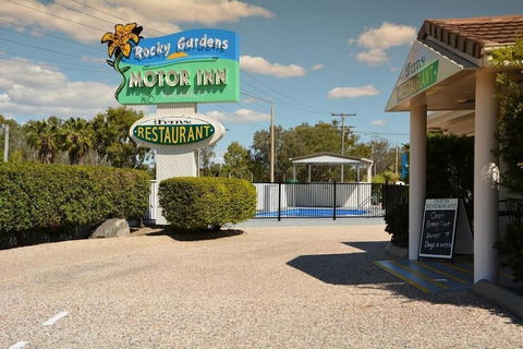 Rocky Gardens Motor Inn - Accommodation Broadbeach 1