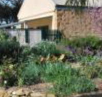 Brayfield Cottage - Accommodation Broadbeach