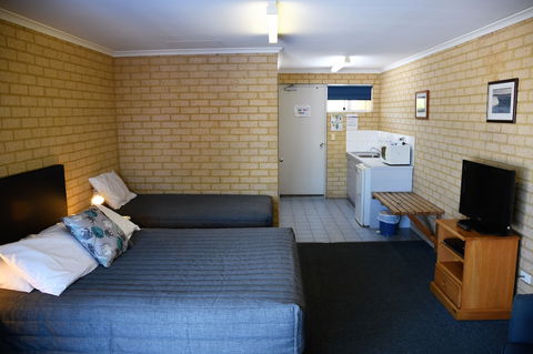 Kalbarri Seafront Villas - Accommodation Broadbeach 5