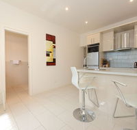 Hobart Lodge - Accommodation Broadbeach