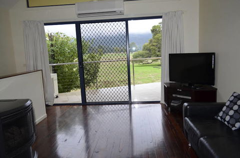 Halls Gap Escape - Accommodation Broadbeach 1