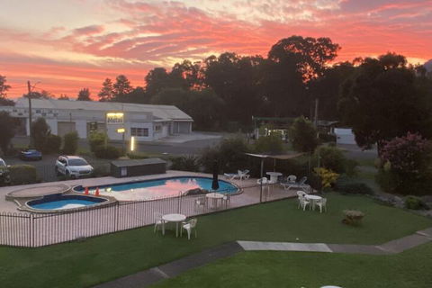 Bucketts Way Motel And Restaurant - Accommodation Broadbeach 6