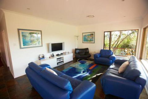 Barrington River House - Accommodation Broadbeach 2