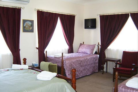 Gloucester On Avon Bed & Breakfast - Accommodation Broadbeach 5