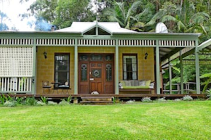 Karangi NSW Accommodation Broadbeach