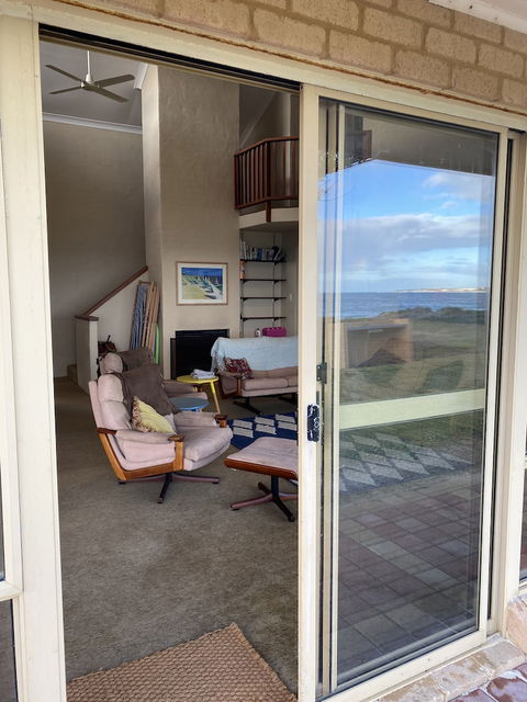 Lands Edge - Accommodation Broadbeach 0