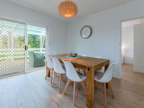 DRIFTAWAY ACROSS FROM SURF BEACH - Accommodation Broadbeach 3