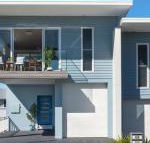 Blue Pelican pacific views walk to beach - Accommodation Broadbeach