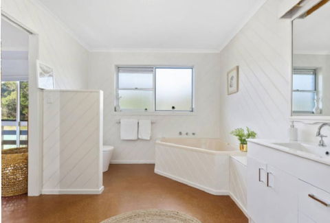 Seaside Serenity 1 - Accommodation Broadbeach 5