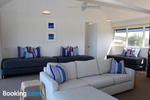 BARANBALEE WEEKLY ONLY - Accommodation Broadbeach 1