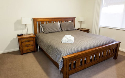 Point Lonsdale Holiday Apartments - Accommodation Broadbeach 3