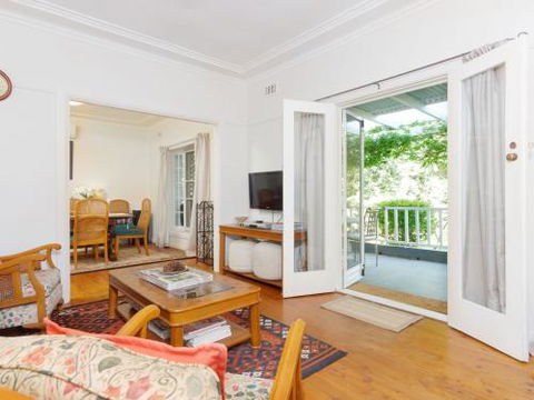 Redwood Cottage Burradoo Getaway Southern Highlands 4pm Check Out Sunday - Accommodation Broadbeach 5