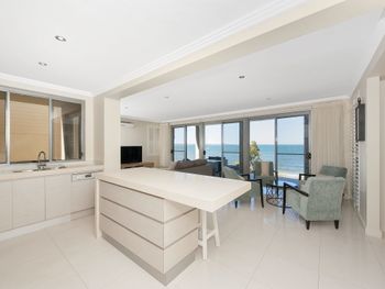 Soldiers Point Road 2 163 Seaside Splendour - Accommodation Broadbeach 4
