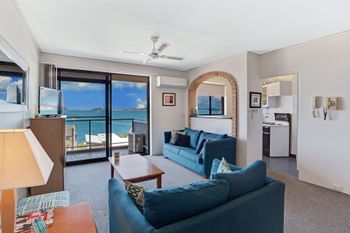 Triview Unit 10 1 Mitchell Street - Accommodation Broadbeach 5