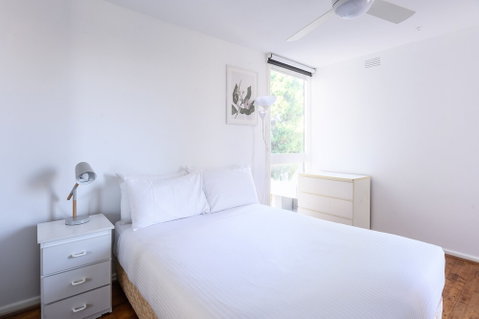 COMO - Accommodation Broadbeach 3