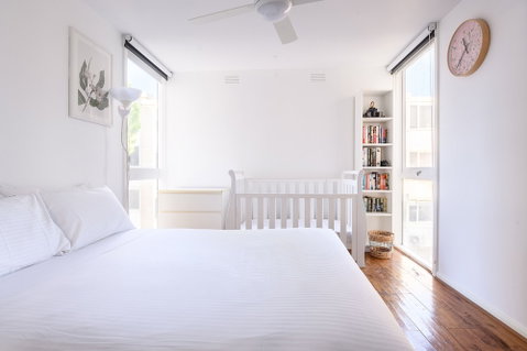 COMO - Accommodation Broadbeach 6