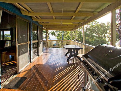 1770 Beach Accommodation Elliot Lodge - Accommodation Broadbeach 5