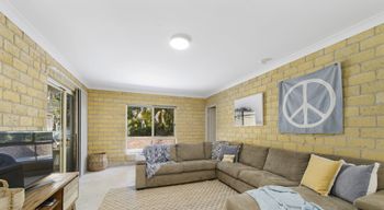 BEACHSIDE HIDEAWAY BONNY HILLS - Accommodation Broadbeach 5