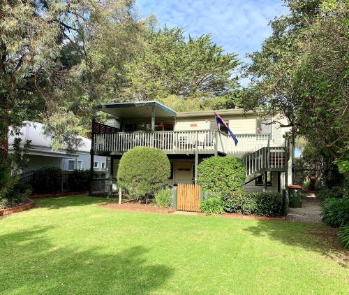 Wimbledon Heights VIC Accommodation Broadbeach