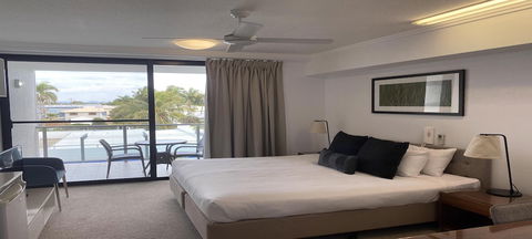 Airtrip Apartments On Carlyle St. Mackay - Accommodation Broadbeach 6