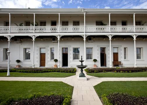 Rockhampton QLD Accommodation Broadbeach