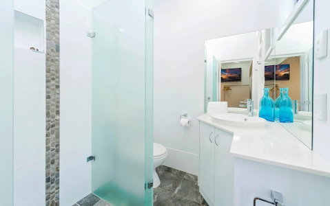 Clubyamba Beach Holiday Accommodation - Adults Only - Accommodation Broadbeach 4