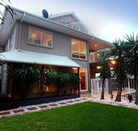 Oceanic 141 Beach House - Accommodation Broadbeach