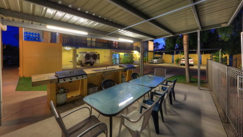 Sky View Units - Accommodation Broadbeach 0