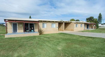 Cervantes Holiday Homes - Accommodation Broadbeach 2