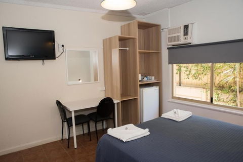 Jurien Bay Hotel - Accommodation Broadbeach 3