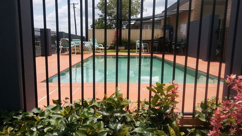 Shady Rest Motel - Accommodation Broadbeach 1