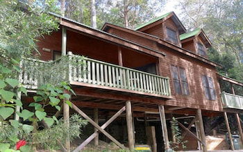Alison NSW Accommodation Broadbeach
