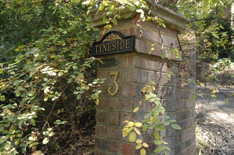 Tyneside Gatehouse - Accommodation Broadbeach 2