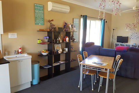 The Heights Bed & Breakfast - Accommodation Broadbeach 2