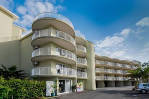 Cabarita Lake Apartments - Accommodation Broadbeach 0